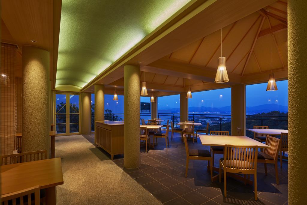 Infinito Hotel And Spa Shirahama Ngoại thất bức ảnh